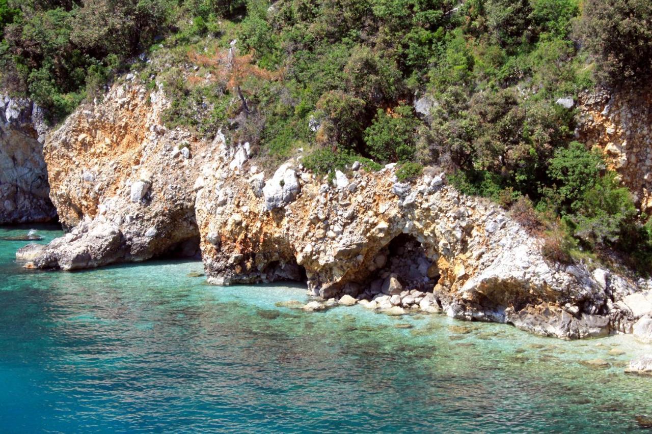 Apartments By The Sea Brsec, Opatija - 2359 ภายนอก รูปภาพ